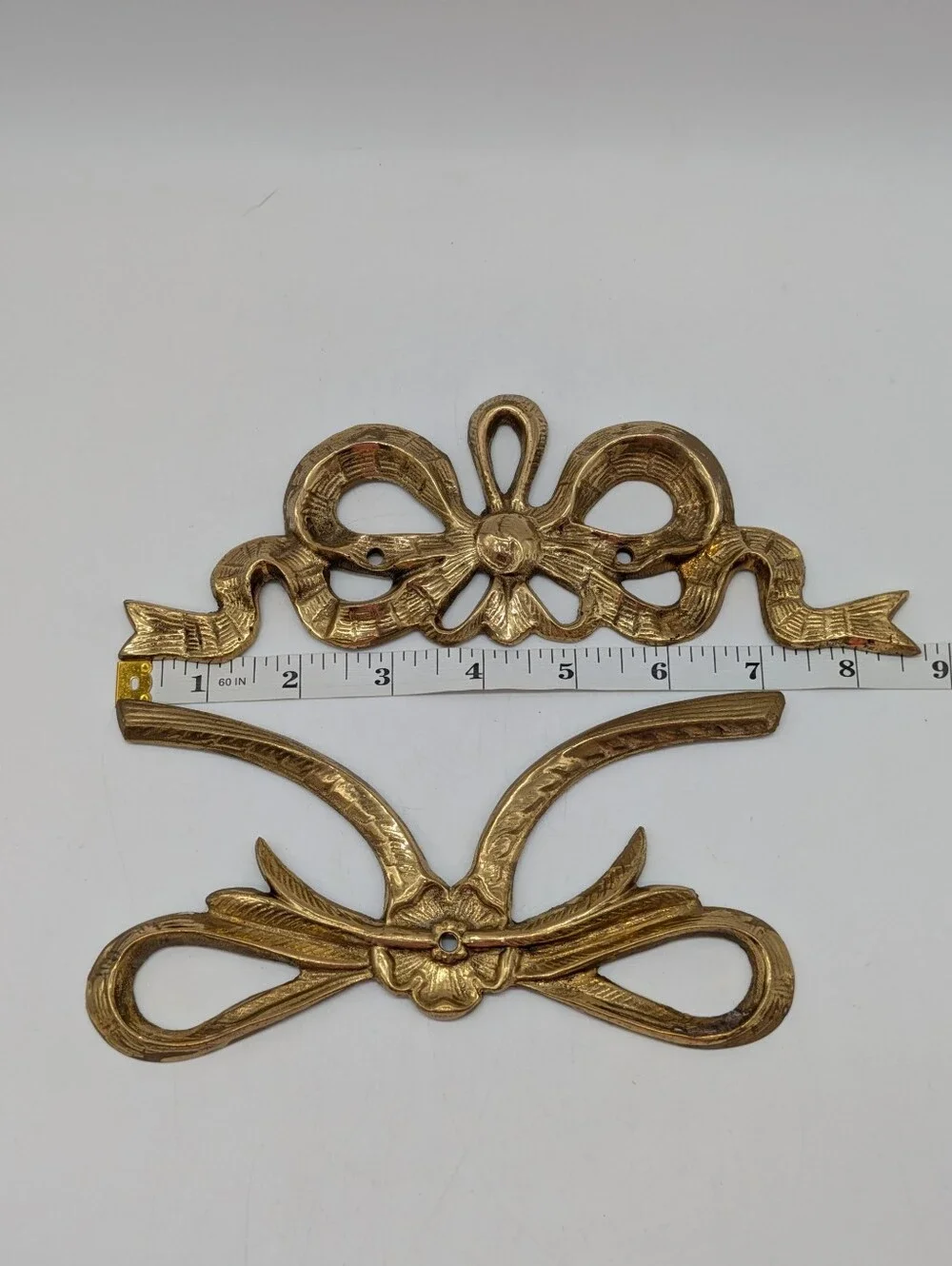 Vintage Metal Gold Tone Bow French Ribbon Wall Furniture Accent Decor